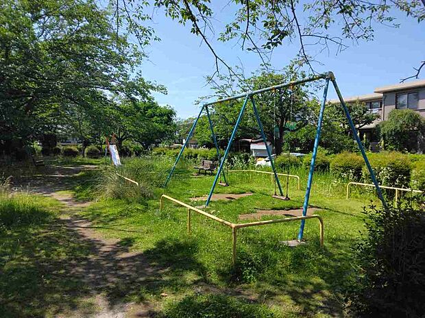 栄西第二公園（約60m）