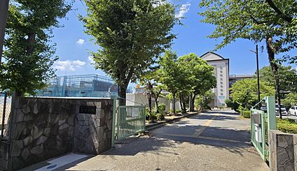 南中学校 1290ｍ