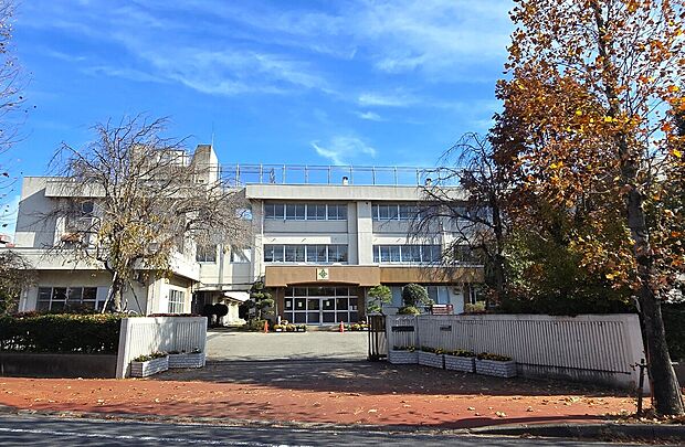 十余二小学校(約1,470m)