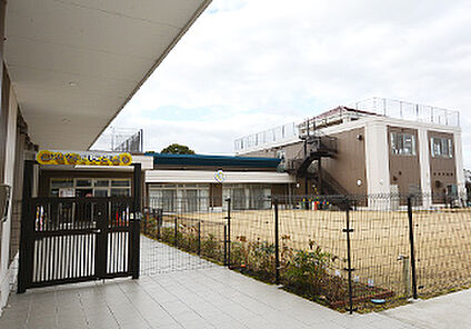 大和郡山市立西保育園 900m(徒歩11分)