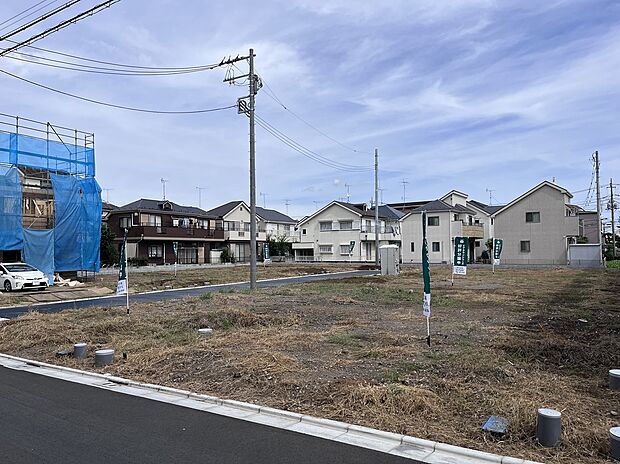 【11～12区画】11区画：115.01m2（34.79坪）/12区画：114.77m2（34.71坪）