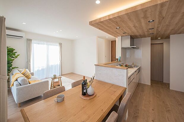 1号地:ダイニングキッチン