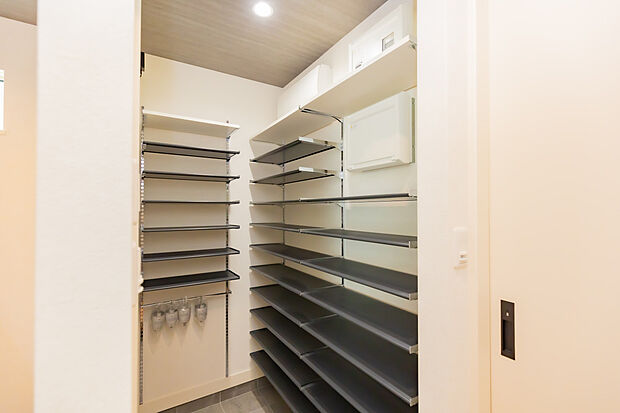 【建築実例】エントランスクローゼット(土間収納)