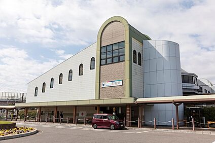 名鉄名古屋本線「豊明」駅 約3200ｍ(車約9～10分)