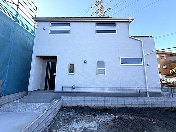 【現地外観写真】【7号棟】
住宅ローン計画等、お気軽にご相談下さい(^^♪