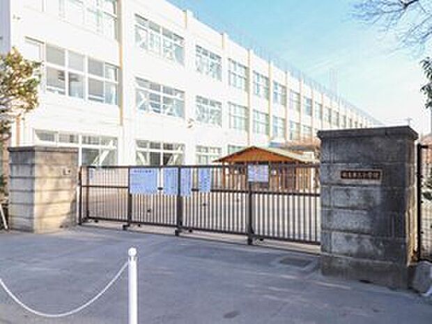 福生市立福生第三小学校(約1,120m)