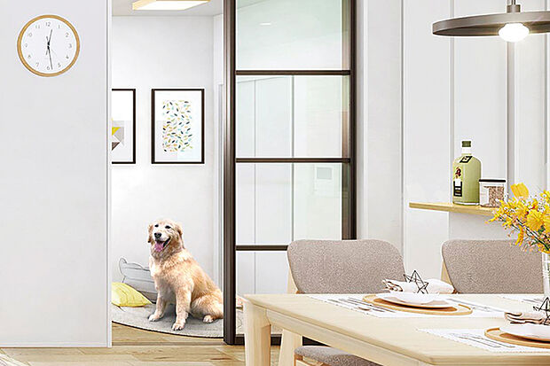 【【FLAT SPACE】】LDKの一角にフラットにつながるスペースを確保しました。リビングにいる家族の温もりを感じながら多彩な用途に利用できます。※号棟により採用状況が異なります。