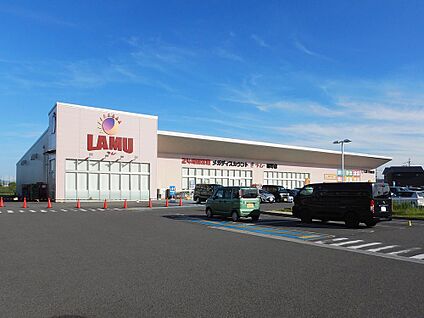ラ・ムー雄琴店 約960m(徒歩約12～13分)