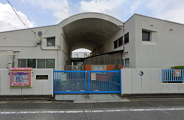 南平幼稚園（約300m）