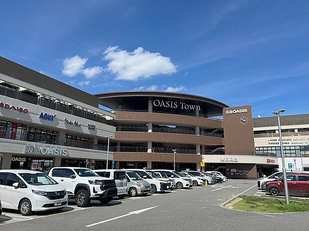 オアシスタウンキセラ川西(約3,000m)