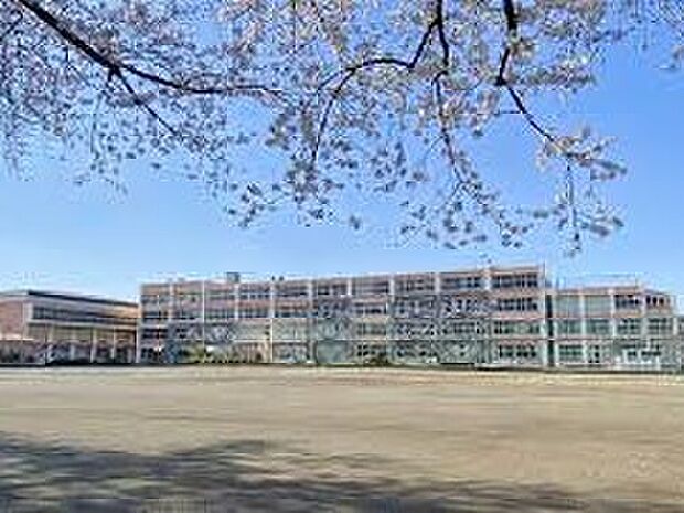 東村山市立東村山第五中学校(約940m)