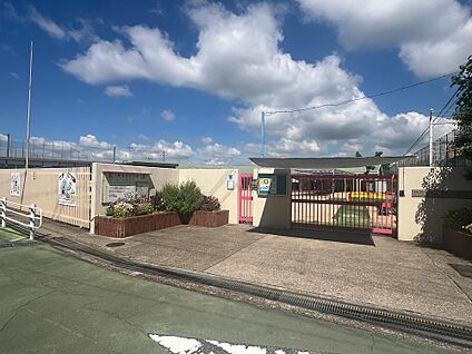 神戸市立小束山幼稚園 約850m(徒歩約11分)