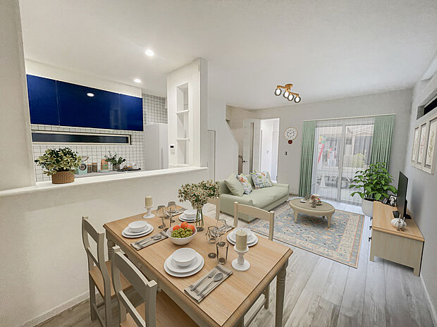 16帖を超えるLDKは、3面に採光を確保しています。ご家族の笑顔があふれる、明るく風通しの良い、快適空間となることでしょう。