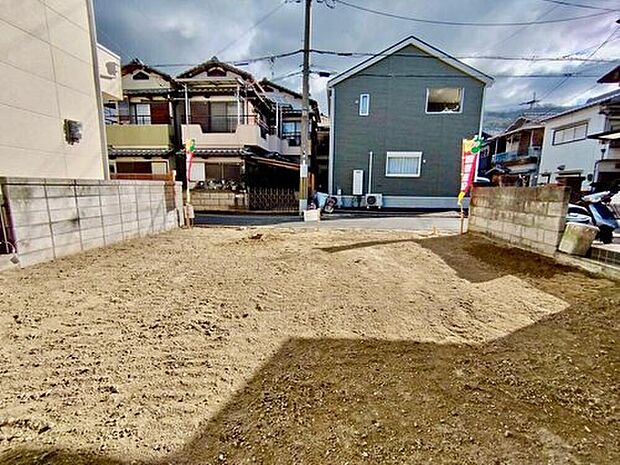 【【現地土地写真】】近鉄大阪線「恩智」駅まで徒歩12分の立地!敷地を無駄なく活用できる整った区画です。耐震等級3相当・省エネ等級4の住まいをご提供♪