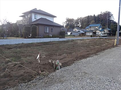 販売現地