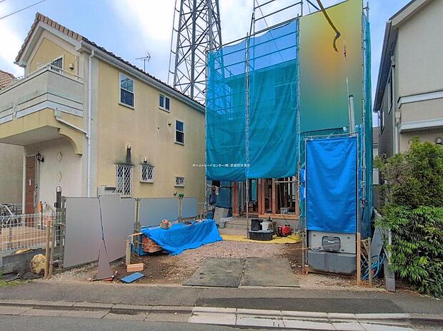 【現地外観写真】
住宅性能評価で耐震等級３（最高等級）を取得！お客様を守る大切な住宅だからこそ、第三者の検査を受けて安心して住んでいただける住宅をご案内させて頂きます。