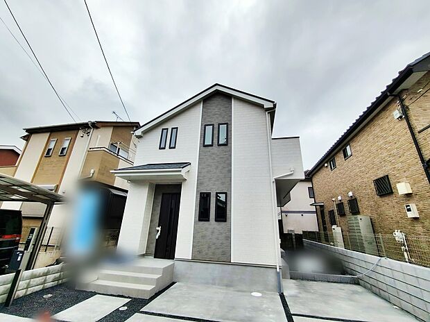 【現地外観写真】
西武国分寺線「鷹の台」駅徒歩15分♪
落ち着いた住環境ながら、都心へのアクセスがしやすく通勤・通学に便利なエリア♪