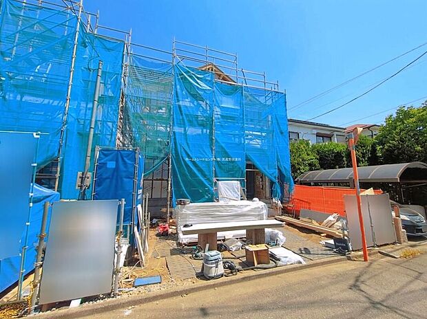 【現地外観写真】2号棟住宅性能評価で耐震等級３（最高等級）を取得！お客様を守る大切な住宅だからこそ、第三者の検査を受けて安心して住んでいただける住宅をご案内させて頂きます。
