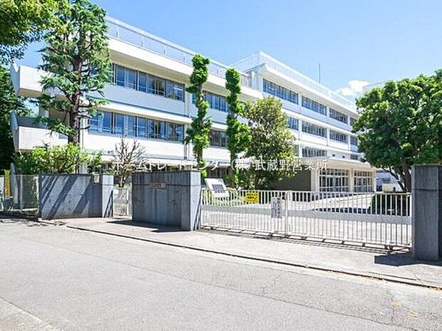 府中市立四谷小学校（約270m）