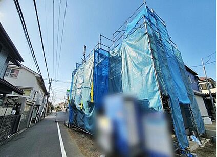 【前面道路含む現地写真】