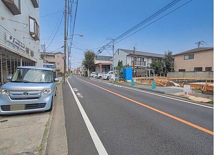 【前面道路含む現地写真】B号棟