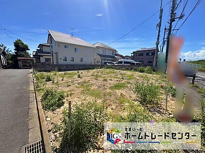 【前面道路含む現地写真】