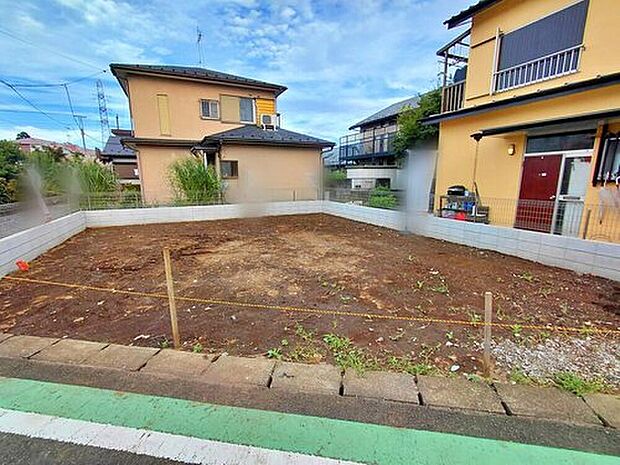 【【現地外観写真】】住宅性能評価で耐震等級3(最高等級)を取得!お客様を守る大切な住宅だからこそ、第三者の検査を受けて安心して住んでいただける住宅をご案内させて頂きます。