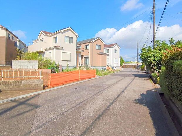 2025年12月完成予定！
平日・お仕事帰りなど、いつでもご案内致します！
お気軽にお問い合わせ下さい♪