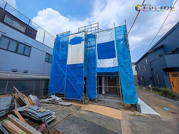 つくばエクスプレス・JR武蔵野線「南流山」駅まで徒歩12分！
住宅性能評価取得物件！耐震性など７項目で最高等級を取得♪地震に強い家！