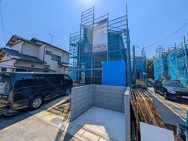 「リナージュ」～時間を超えて、受け継がれていく住まいを～
安心の住宅性能評価取得物件！地震に強い家！
JR成田線「湖北」駅まで徒歩17分！