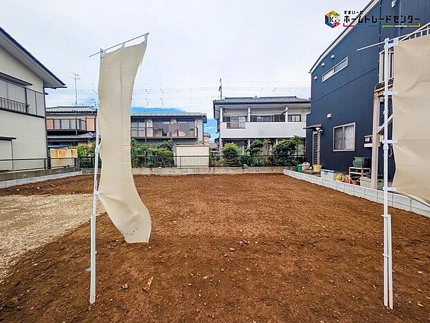 【現地外観写真】嬉しい仕様・設備がたくさん！
全居室南向き、和洋室、浴室乾燥機、WIC、SC、パントリー、廊下収納、南庭、駐車2台可能等！