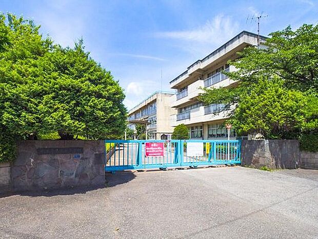 柏市立土南部小学校(約1,350m)