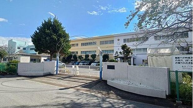 我孫子市立湖北台西小学校（約270m）