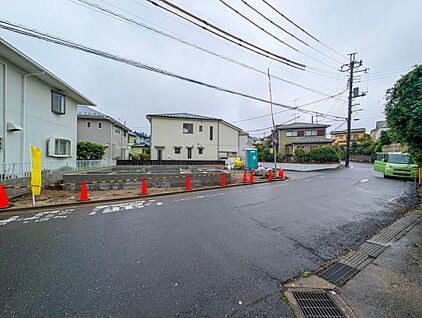 前面道路含む現地写真