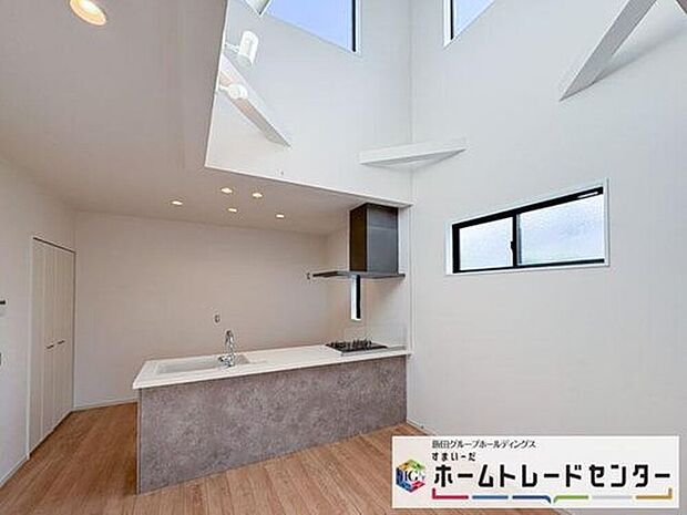 ◆LDKはご家族みんなが揃う大切な空間です♪テーブルやソファ、カーテン選び、レイアウトを考えるのも楽しいですね♪笑顔溢れる楽しい暮らしをイメージしながらご見学ください♪