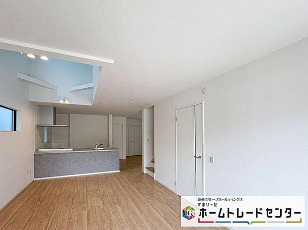 ◆LDKはご家族みんなが揃う大切な空間です♪テーブルやソファ、カーテン選び、レイアウトを考えるのも楽しいですね♪笑顔溢れる楽しい暮らしをイメージしながらご見学ください♪