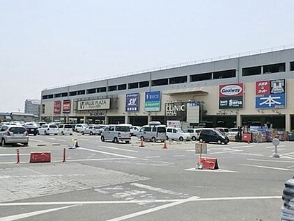 スーパーバリュー上尾愛宕店 720ｍ(徒歩9分)