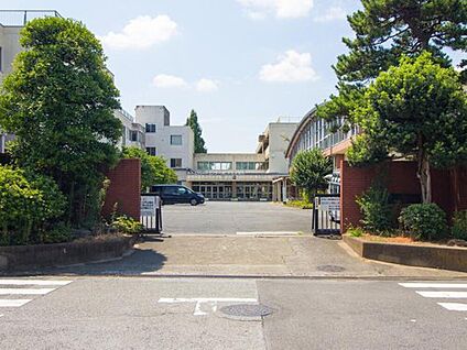 蓮田市立黒浜西小学校 480m(徒歩6分)