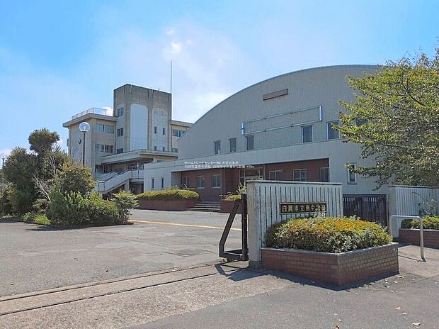 白岡市立南中学校（約1,470m）