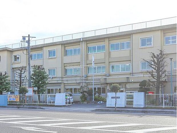 さいたま市立大宮南小学校(約1,500m)
