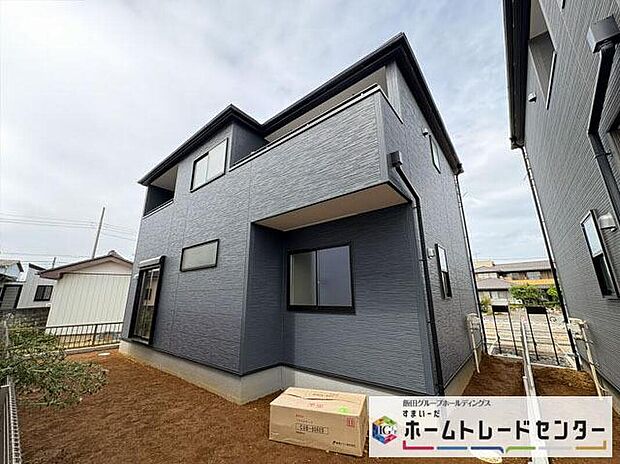 【現地外観写真】◆資料送付・ご見学即対応!建物完成しておりますので、室内ご内覧いただけます♪ご不明点等、スタッフがしっかりと説明させていただきますので、安心して現地をご覧ください♪