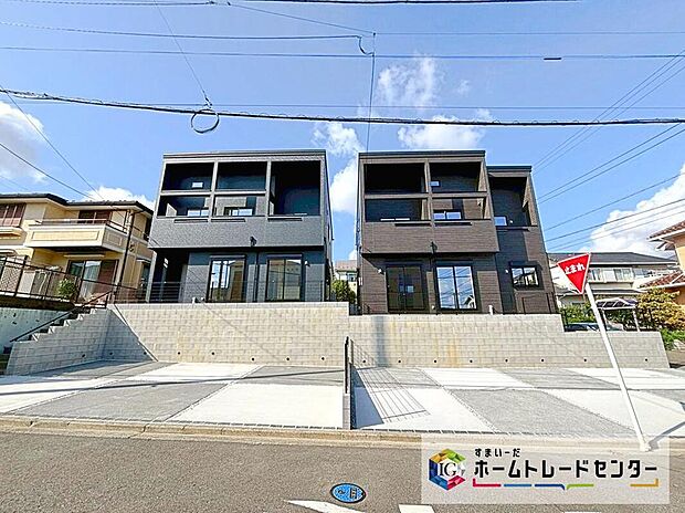 東急田園都市線「青葉台」駅までバス５分「桂台公園入口」停歩３分☆
全２棟　新築分譲住宅です♪