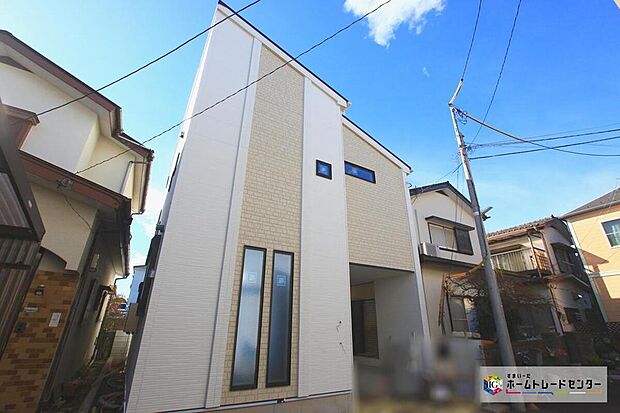 ビルトインガレージ付！
リビング広々１８．１４帖、ゆとりの２LDK＋２Sプランです！