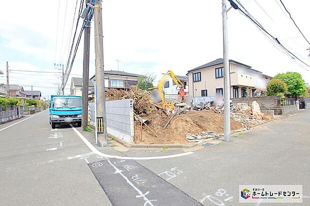 敷地面積３０坪超！A号棟はカースペース２台可（車種によります）
全居室に収納完備☆３LDKか４LDK、思い描くライフスタイルに合った１棟をお選びください♪