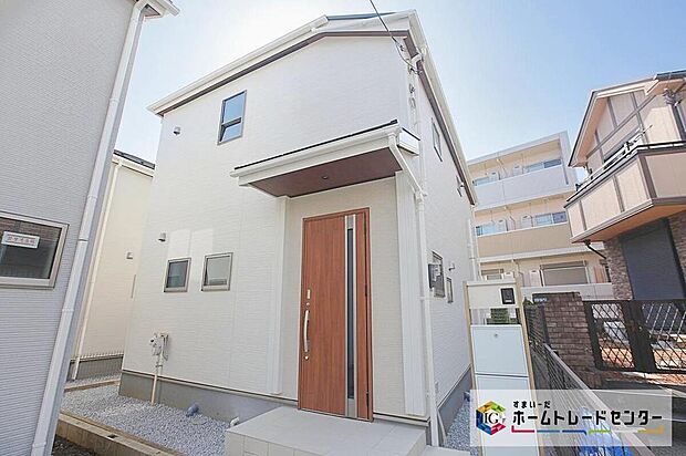 小田急小田原線「柿生」駅まで徒歩5分☆
全3棟 新築分譲住宅!ラスト2棟です!