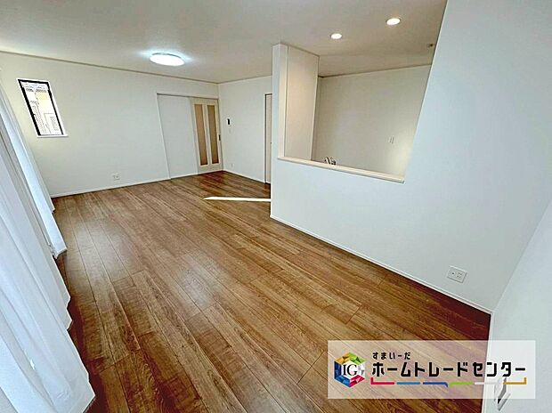 【24時間換気システム】新鮮な空気を取り込むことはもちろん、ハウスダストやダニ、カビ、アレルゲン、湿気も排気できるため、健康な暮らしを保てます。