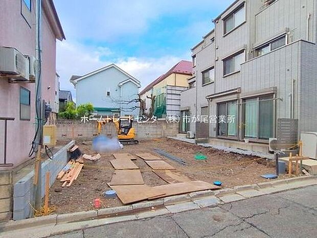 【現地外観写真】リビング16.87帖超!全居室に収納完備♪居住空間を広くご活用いただけます☆