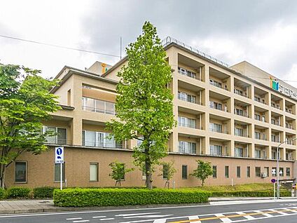 江田記念病院 1300m(徒歩17分、車５分)