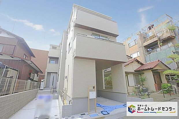 【現地外観写真】東急田園都市線「鷺沼」駅バス１０分「子の神」停歩１分♪
全２棟　新築分譲住宅です☆