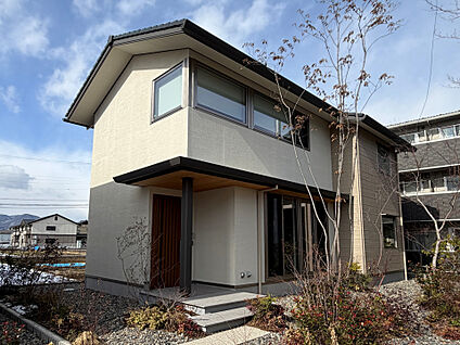 シャーウッド　[木造住宅2階建]